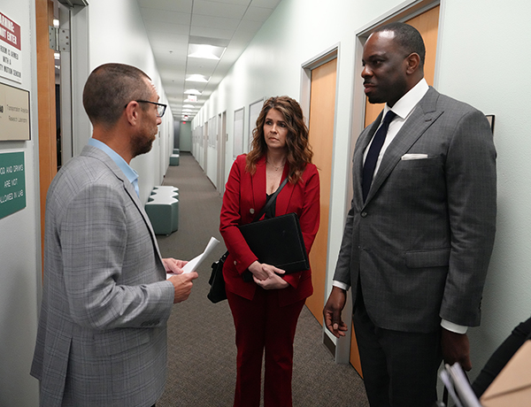 Engineering Dean Magnus Egerstedt (left) talks with California Office of Traffic Safety Director Barbara Rooney and California’s State Transportation Agency Secretary Toks Omishakin prior to the “Future of Traffic Safety” colloquium at ITS.