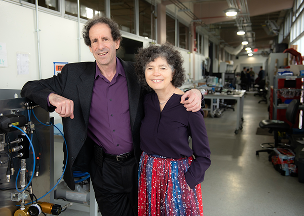 Longtime avionics engineer Bob Altman ’79 and wife, Michelle, have committed to a $250,000 estate gift to support experiential learning opportunities for UCI students for years to come. Steve Zylius/UCI
