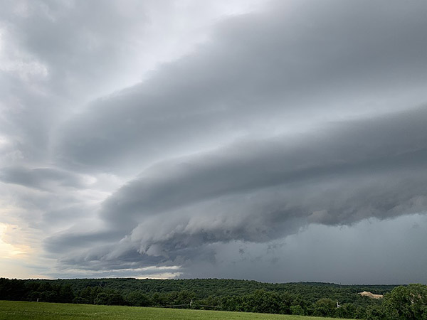 Striated/layered shelf cloud in Charlton, Massachusetts, on July 2, 2022. Photo courtesy of Will y theweatherguy473737/ Creative Commons Attribution-Share Alike 4.0 International license.