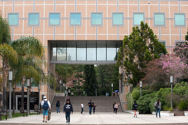 The UCI Samueli School’s graduate program is ranked 17th among public universities in the latest U.S. News & World Report’s list of best graduate schools. Steve Zylius