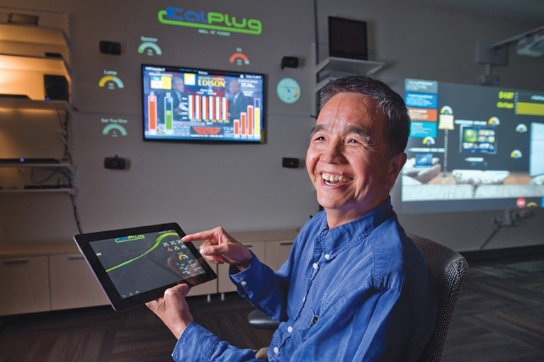 Calit2 director G.P. Li, UCI professor of electrical engineering and computer science: “Our role is to align smart manufacturing with cyber secure manufacturing and renewables to provide truly sustainable solutions.” Steve Zylius / UCI