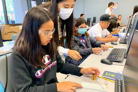 Middle school children from three schools in Santa Ana participated in a two-week scholarship session of FABcamp.