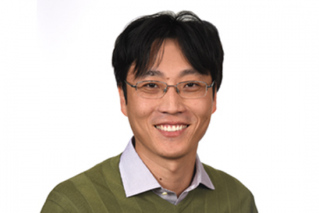 Chang Liu is recognized with the 2019 Young Innovator Award from the American Chemistry Society’s Synthetic Biology journal.
