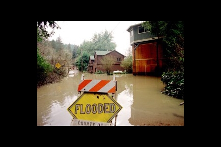 The 1997-98 El Nino  caused flooding along the Russian River in Northern California. This winter’s El Nino has the potential to be equally destructive. Dave Gatley / FEMA News Photo