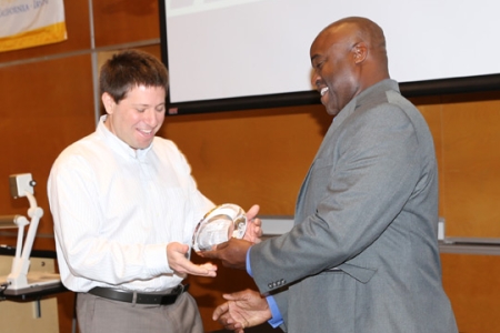 Elliot Botvinick (left) receives Innovator of the Year award from Dean Washington